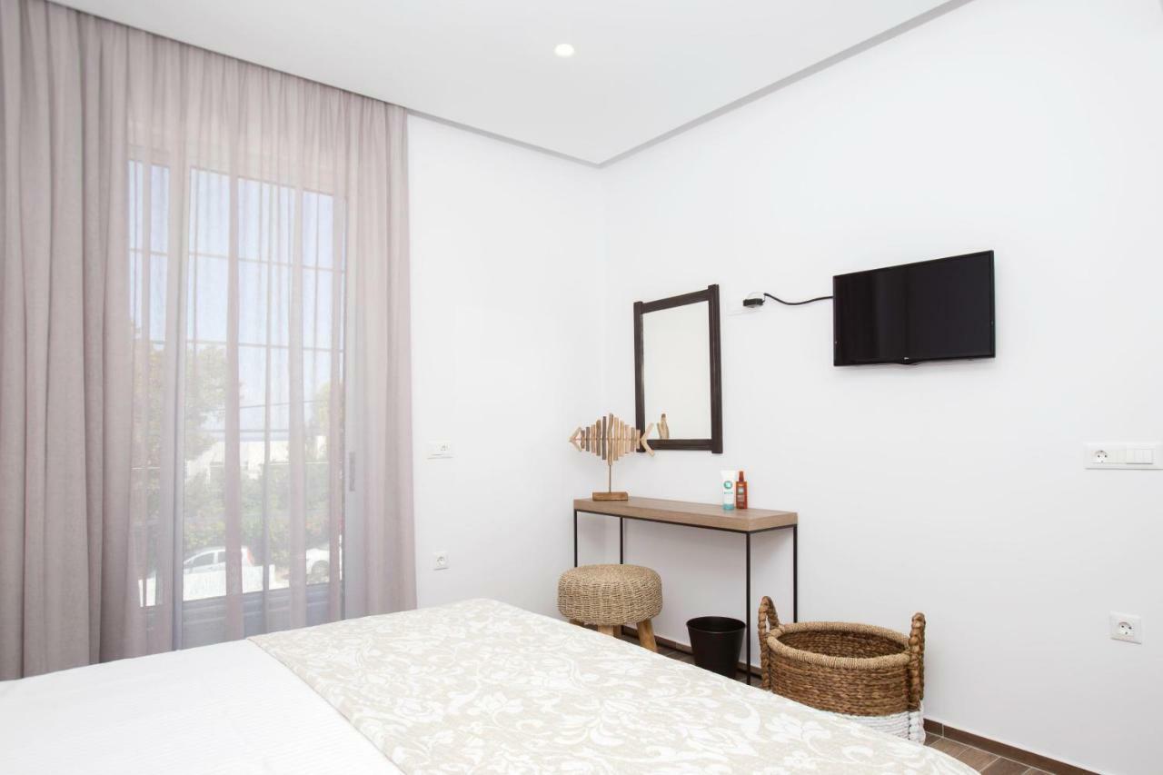 Elenis Philoxenia Apartment Ixia  Exterior photo